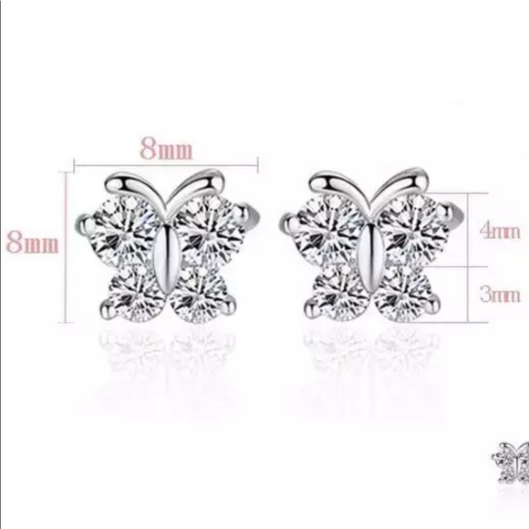 🌟 Sterling Silver 925 Butterfly Stud Earrings 🦋 - Picture 3 of 4